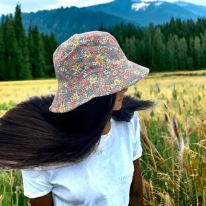 Boutique Lavender Purple Multi Dainty Floral Print Reversible Bucket Hat OSFM